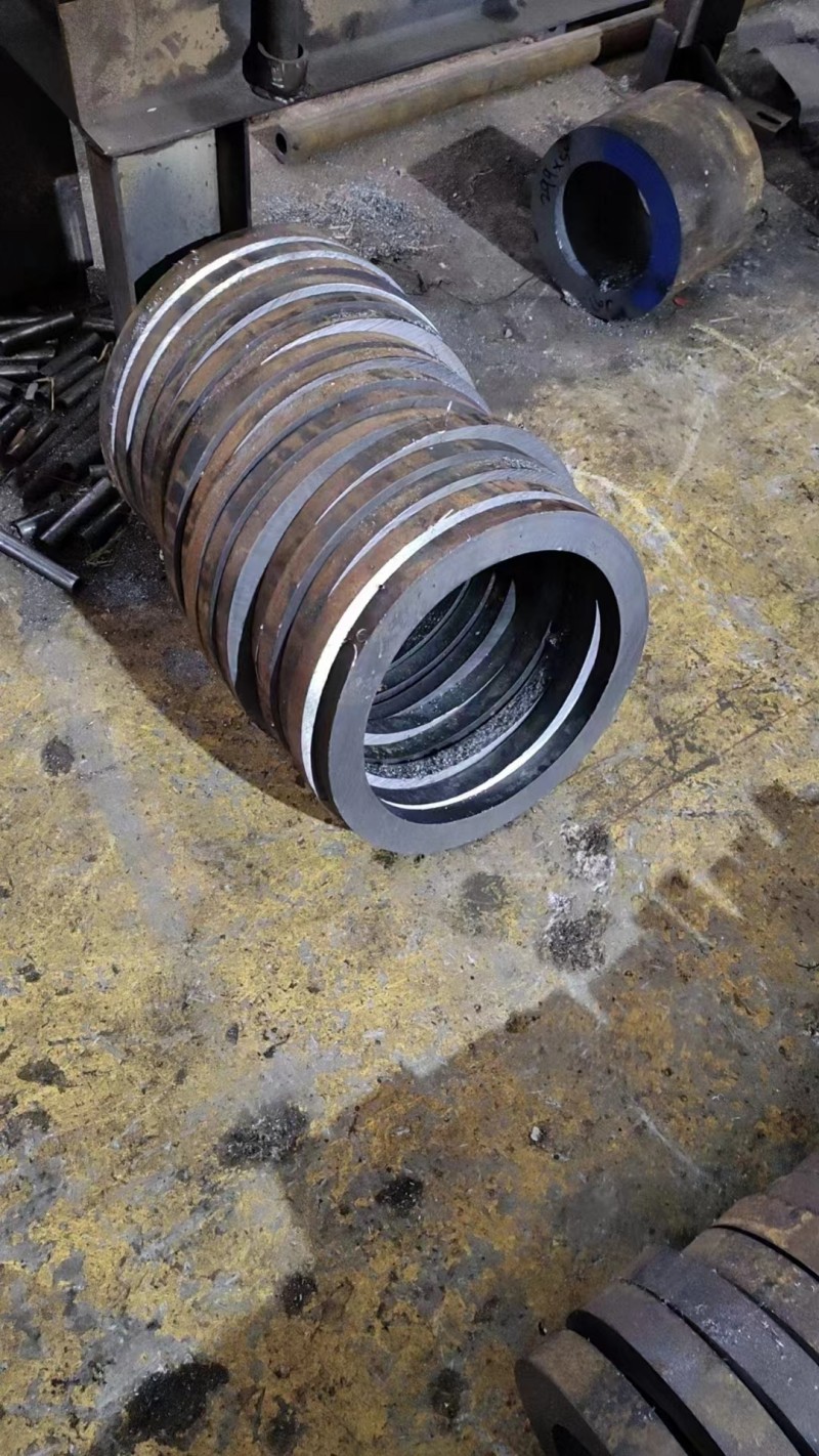 万载万载万载30CrMo无缝钢管切割